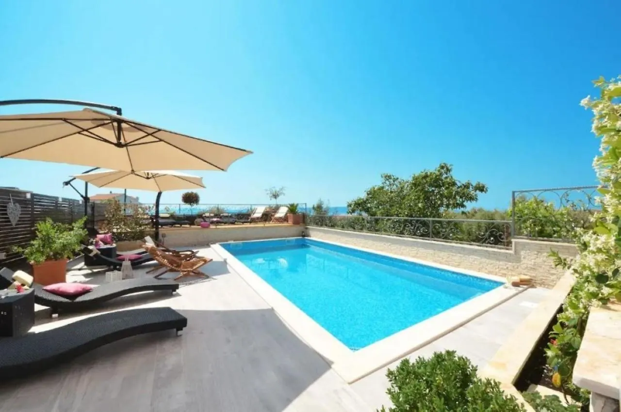 Apartments Villa Golden View Trogir