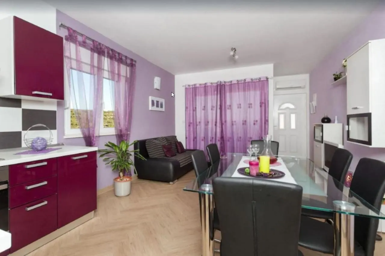 Apartments Villa Golden View Trogir 0*,
